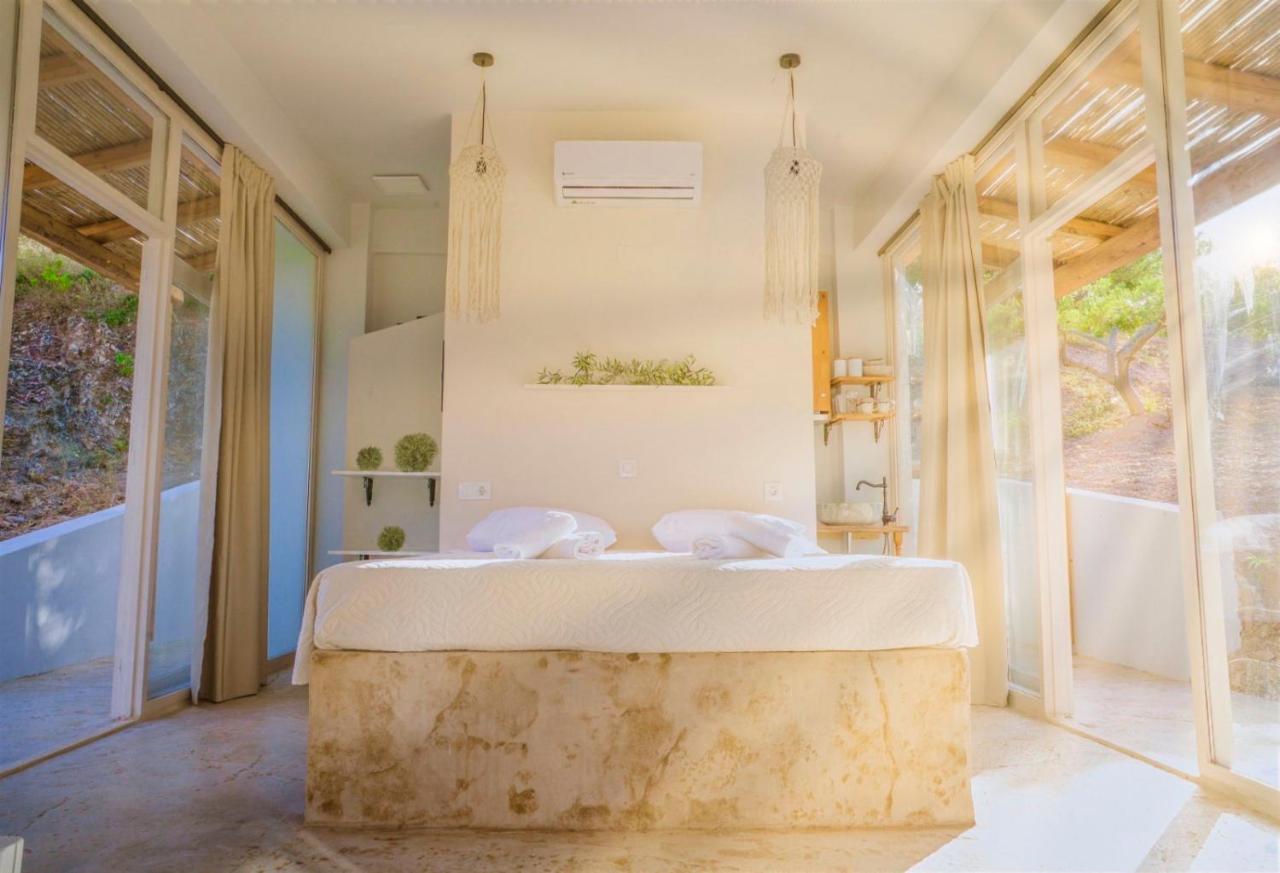Bungalows Panstel In Kerames Rethymno 阿吉亚帕拉斯夫 外观 照片